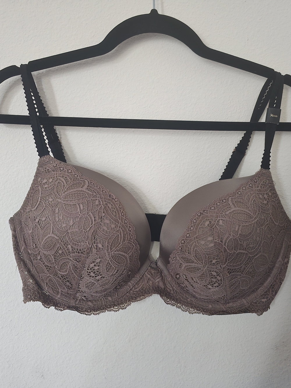 Victoria's Secret Lace-Trim T-Shirt Bra in Taupe